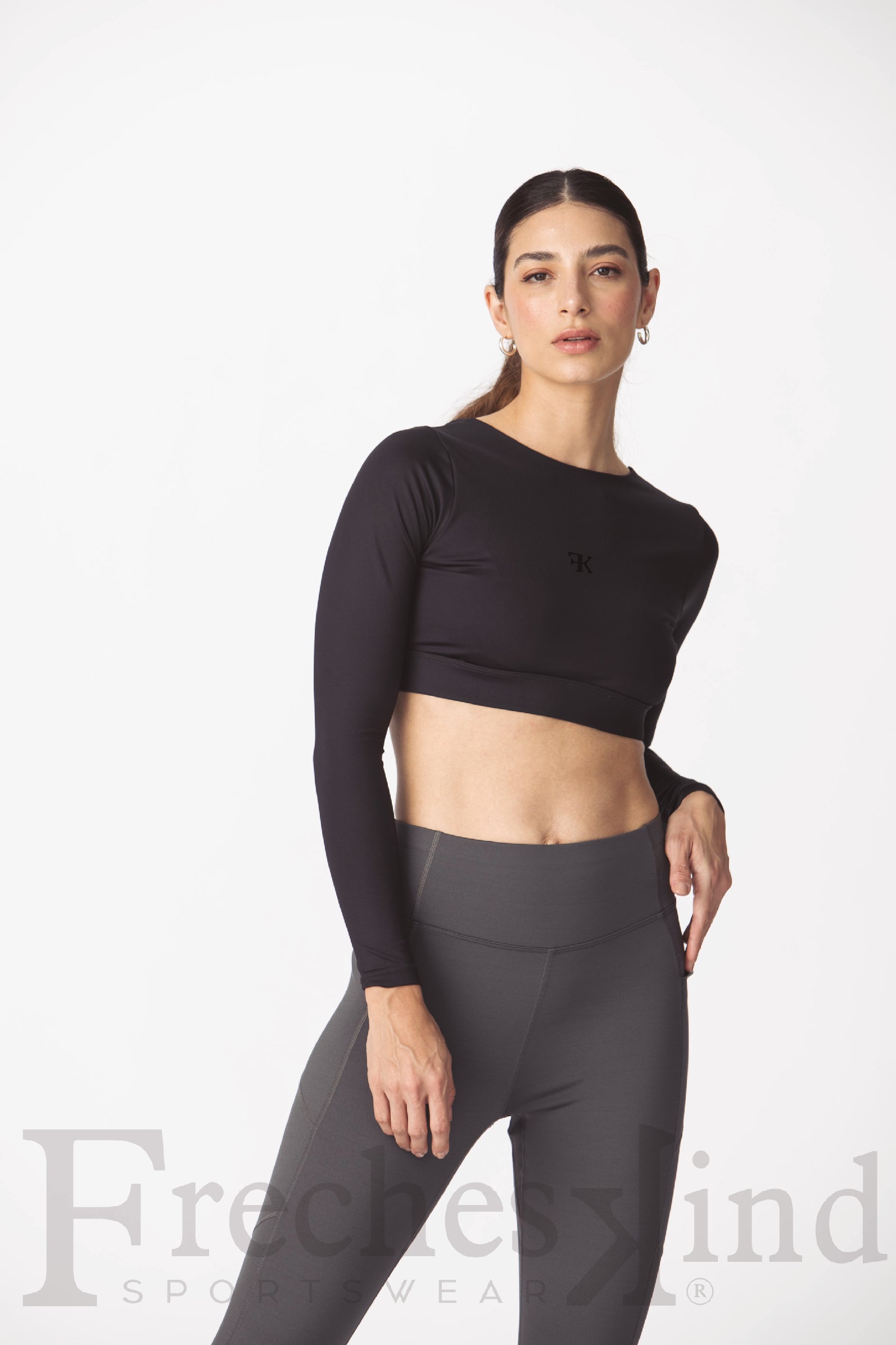 Free Back Black Longsleeve Oberteil